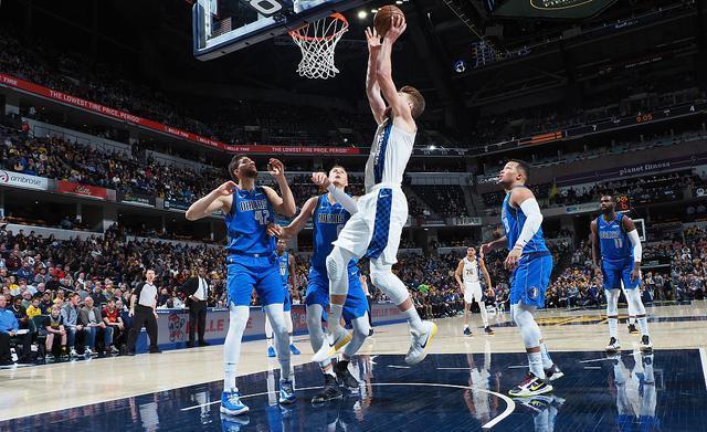 英国乒乓球队完胜奥地利乒乓球队,波尔制霸全场 英国乒乓球队完胜奥地利乒乓球队,波尔制霸全场