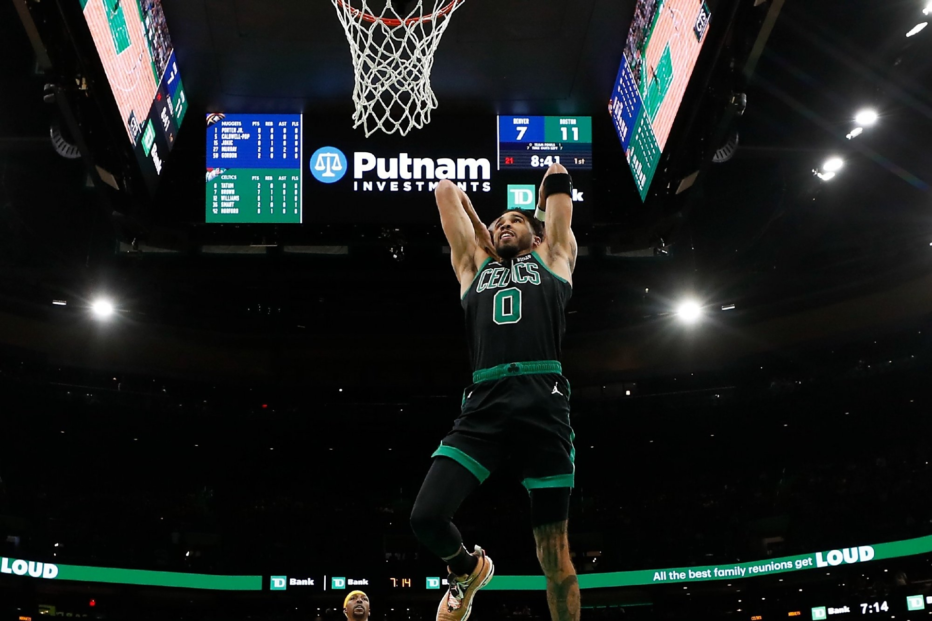 掘金强势湖人,塔图姆统治全场的简单介绍 掘金强势湖人,塔图姆统治全场的简单介绍