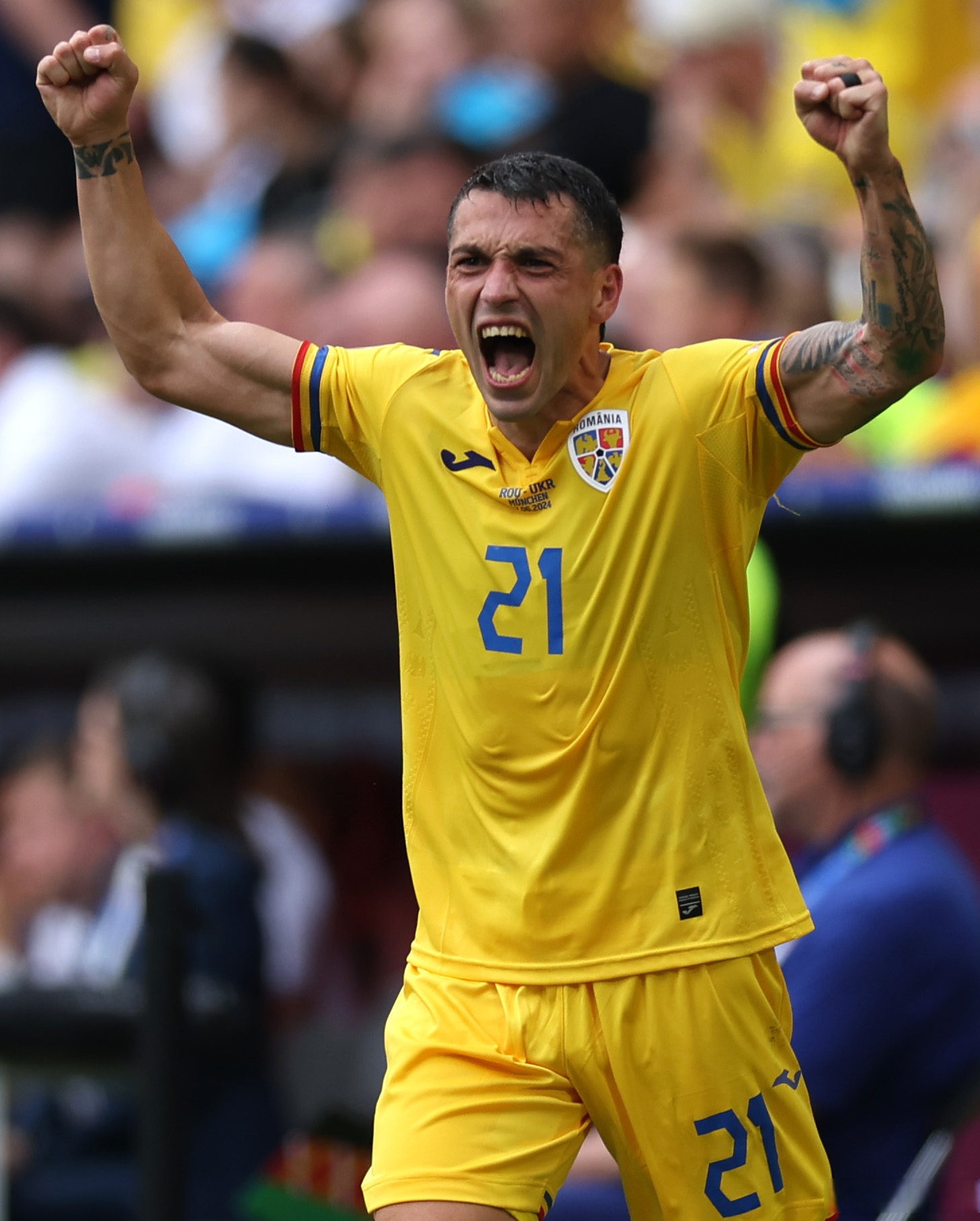 包含罗马尼亚队客场表现出色,轻松取胜的词条 包含罗马尼亚队客场表现出色,轻松取胜的词条