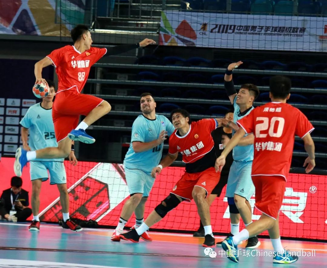 米兰体育app-包含足球比赛中悬念迭起的剧情不断演绎的词条