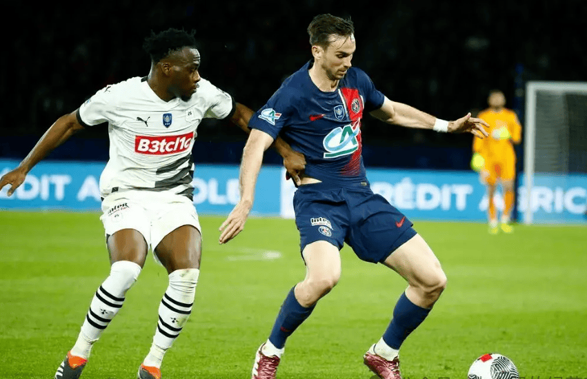 雷恩客场战胜斯特拉斯堡，提升积分的简单介绍