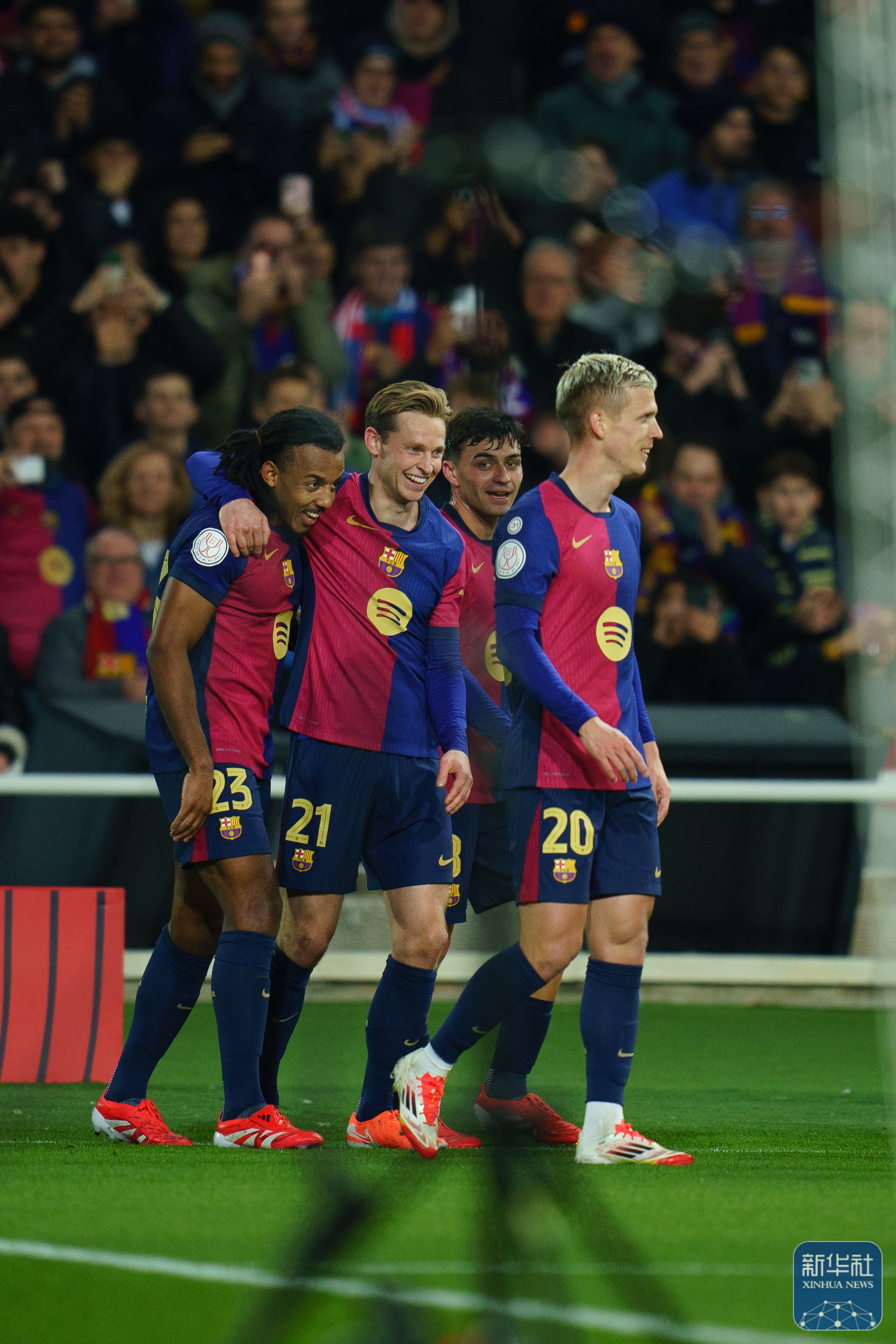 米兰体育-西班牙队大胜晋级，欧洲杯门票在望的简单介绍