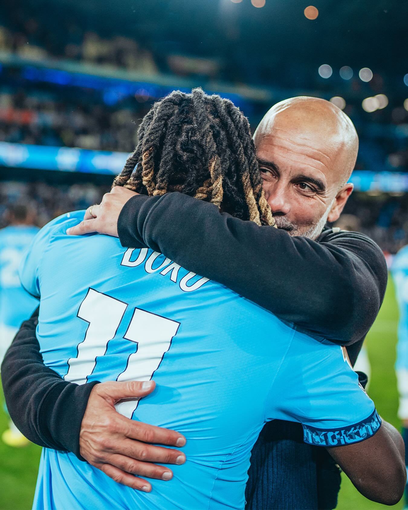 维拉利亚尔球员因伤缺席下轮比赛，备战愈演愈烈