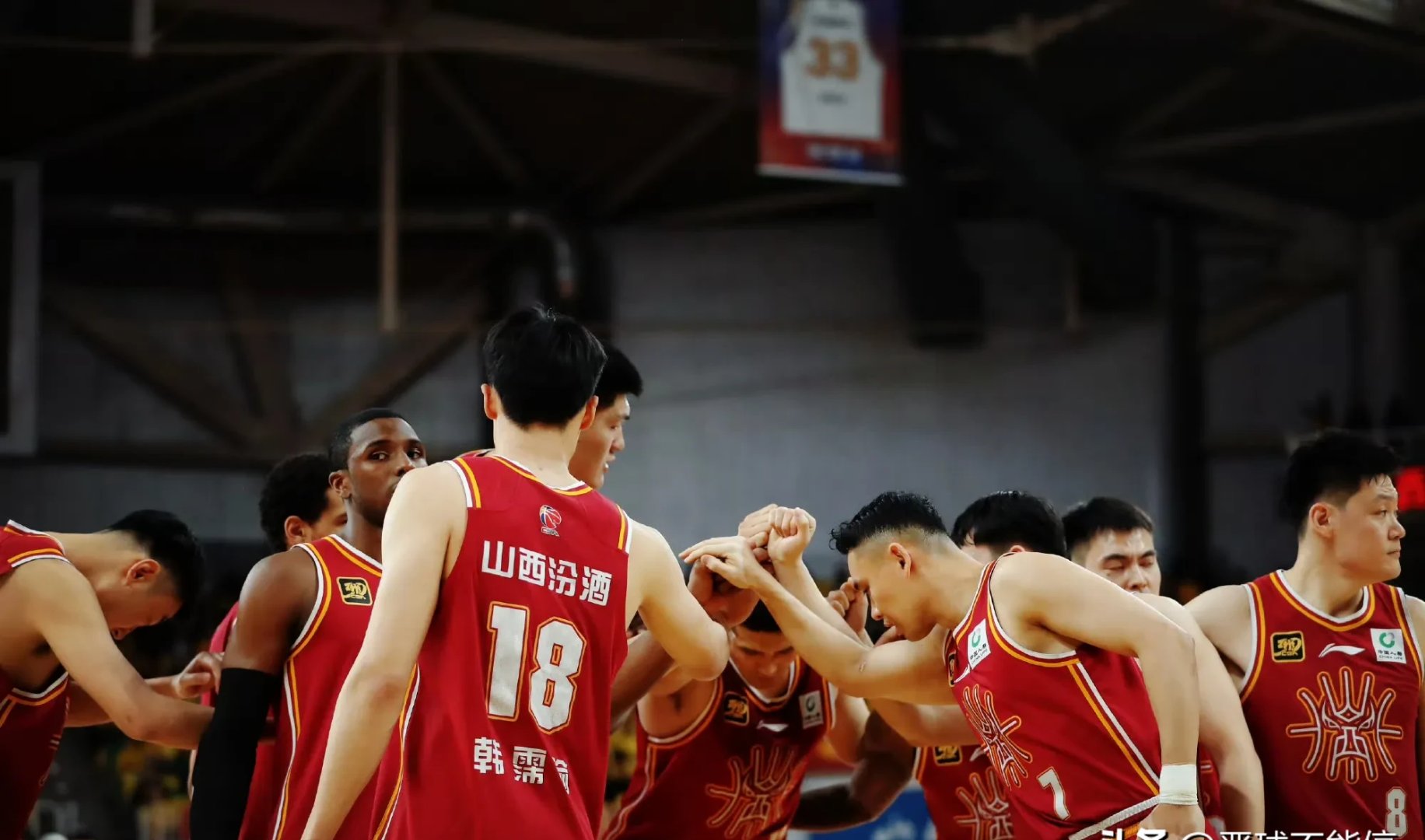 湖南男篮成功逆转战胜山西队的简单介绍 湖南男篮成功逆转战胜山西队的简单介绍