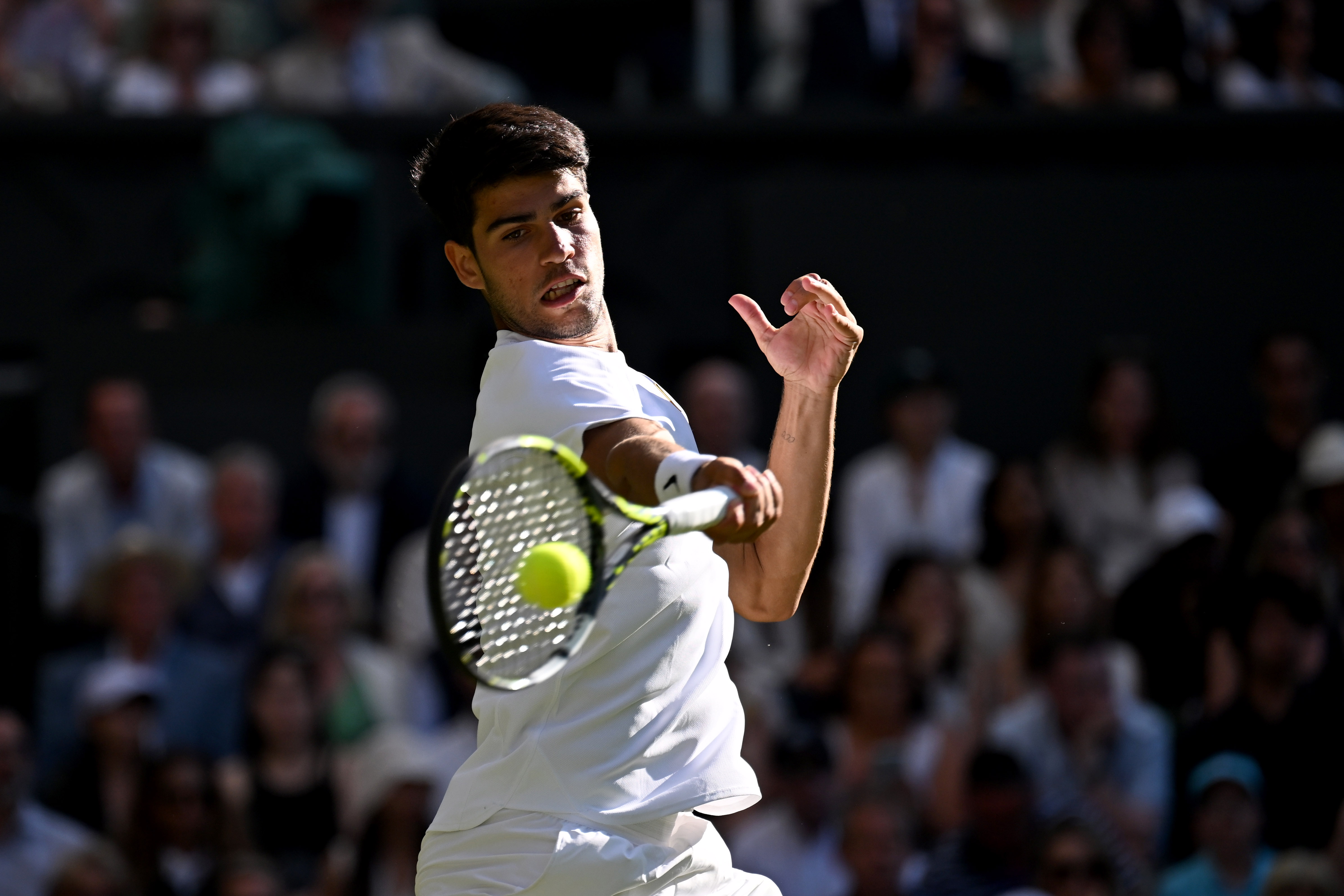 关于澳网鏖战温网,阿尔卡拉斯状态火热的信息 关于澳网鏖战温网,阿尔卡拉斯状态火热的信息